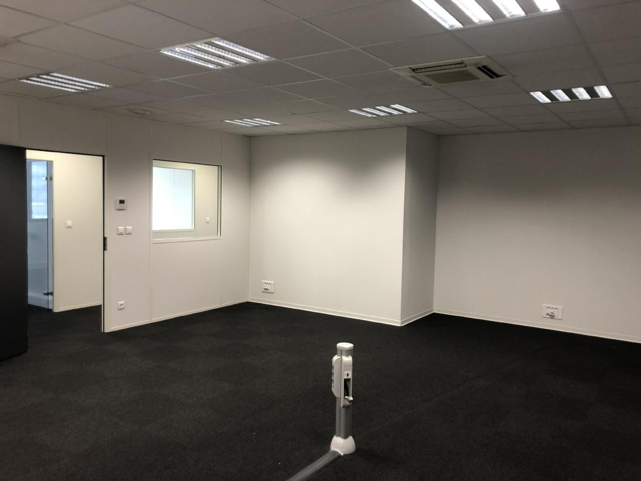 Bureau Pessac 1744m² Location bureau Pessac Gironde OLBUR2115947 3